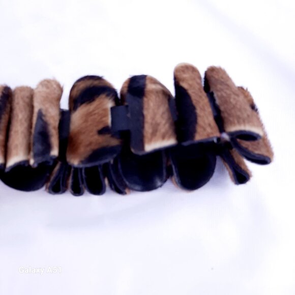 Unique Fur Lion Designer Belt 2 1/2" x 39" - Picture 7 of 9